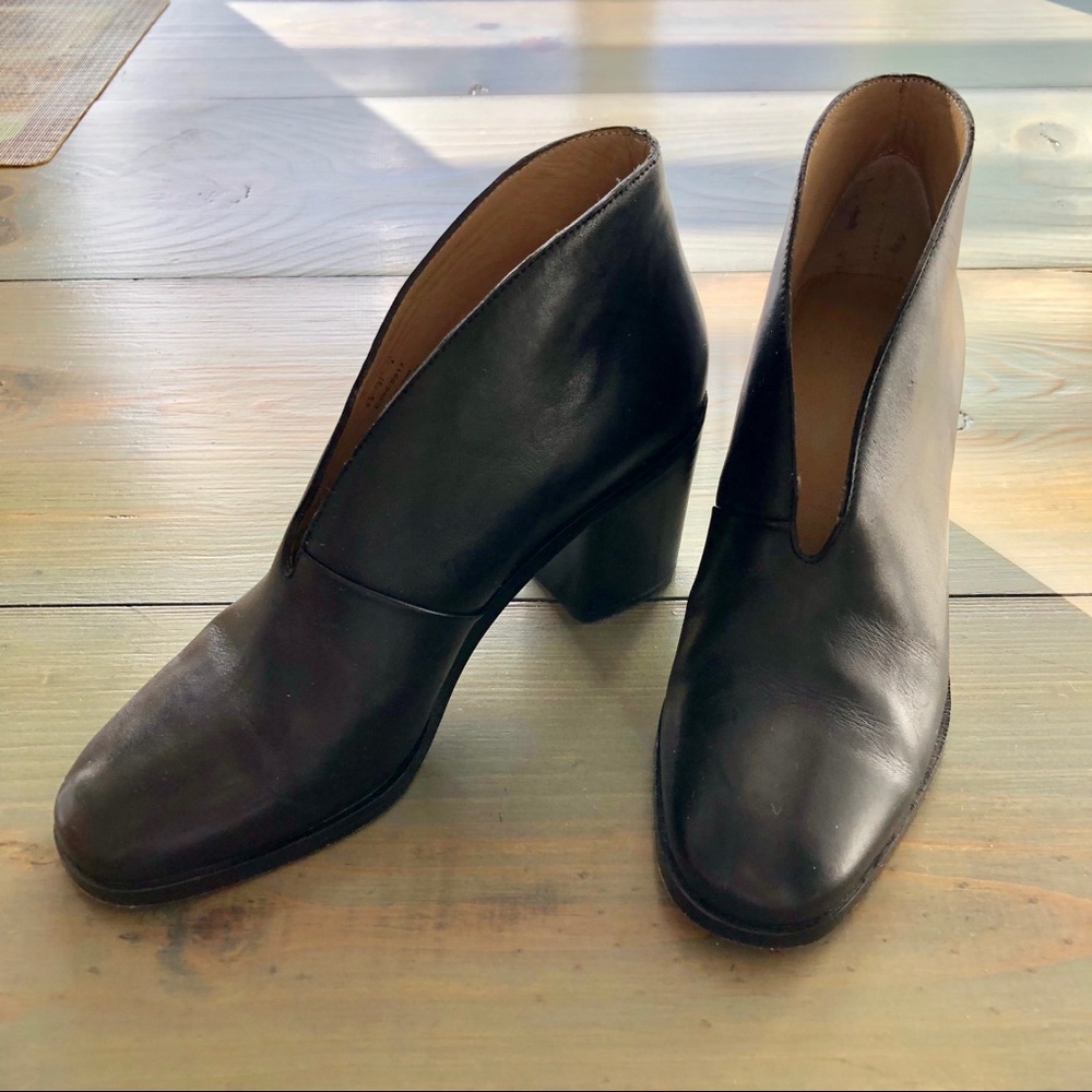 Pour La Victoire Booties